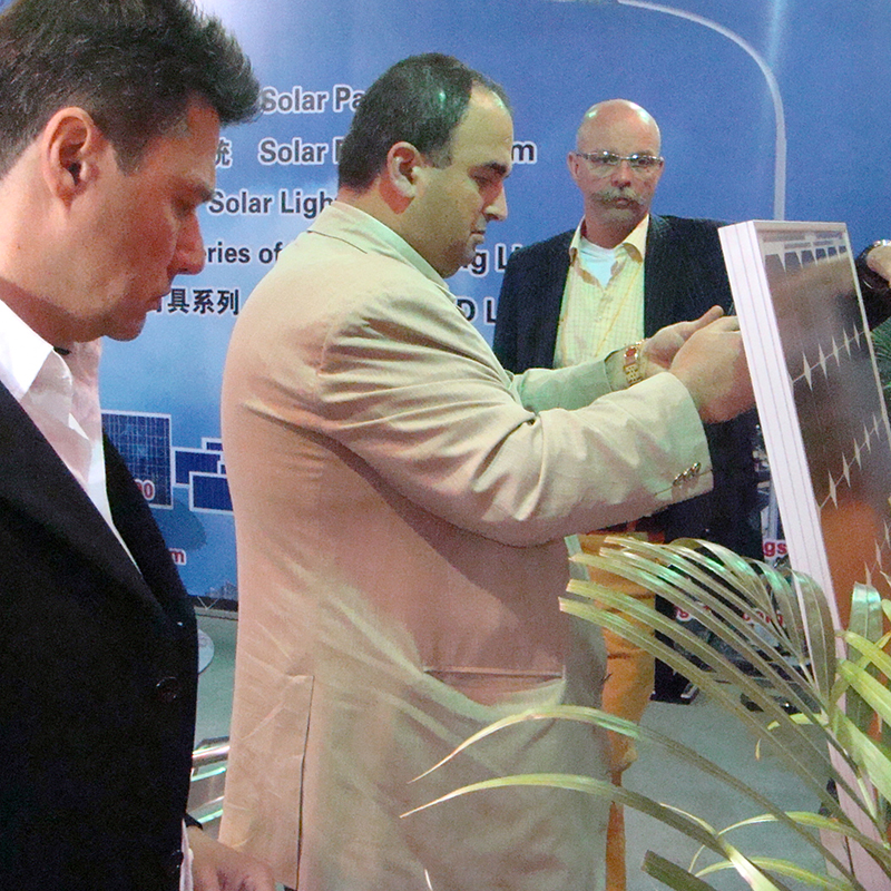 Italia buyer visiting our booth