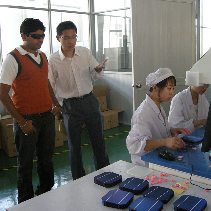 Tanzania buyer visiting factory